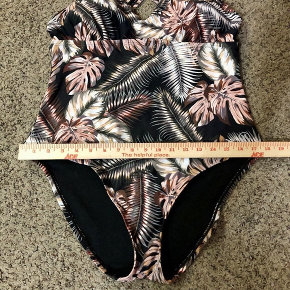 Hurley Swimsuit Womens XL Used Tropical One Piece - Picture 8 of 16